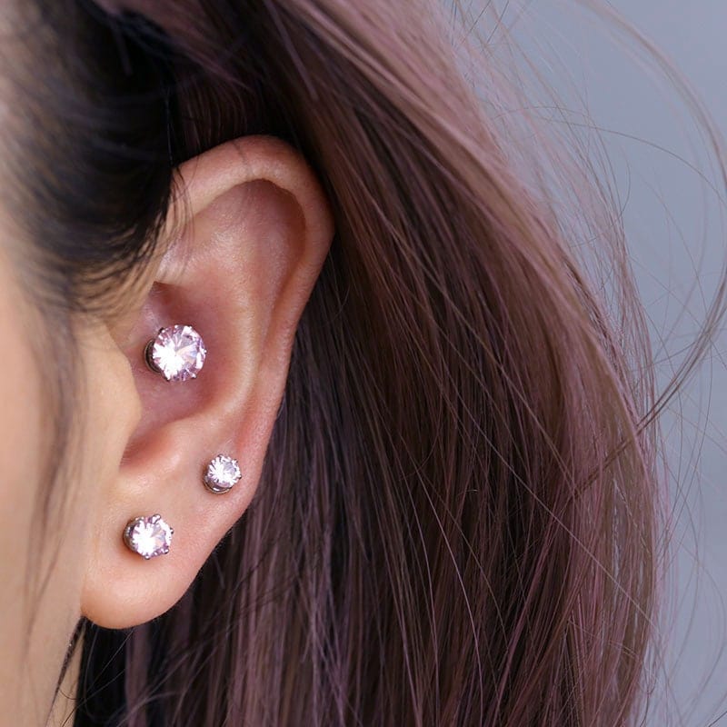 Chic Cubic Zirconia Helix Non Piercing Magnetic Stud Earring - ArtGalleryZen