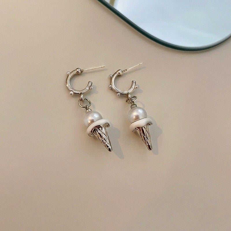 Chic Dangling Ice Cream Pearl Earrings - ArtGalleryZen