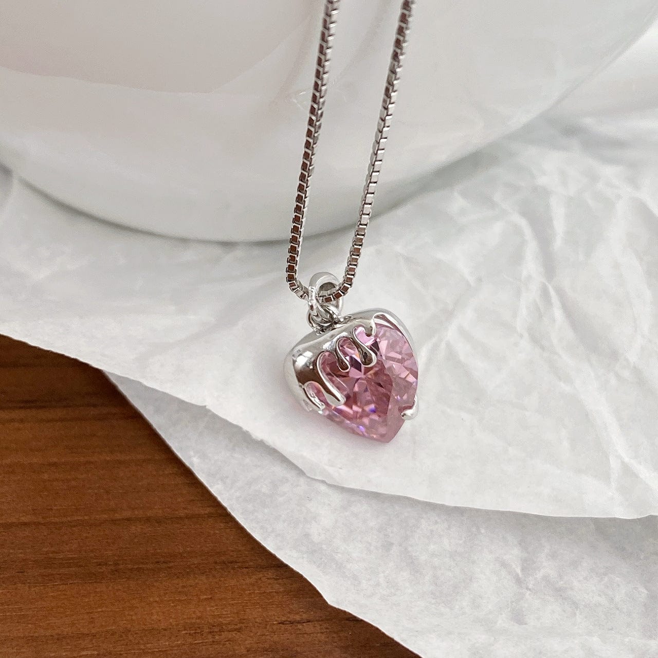 Chic Diamond Cut Pink Crystal Heart Pendant Necklace - ArtGalleryZen