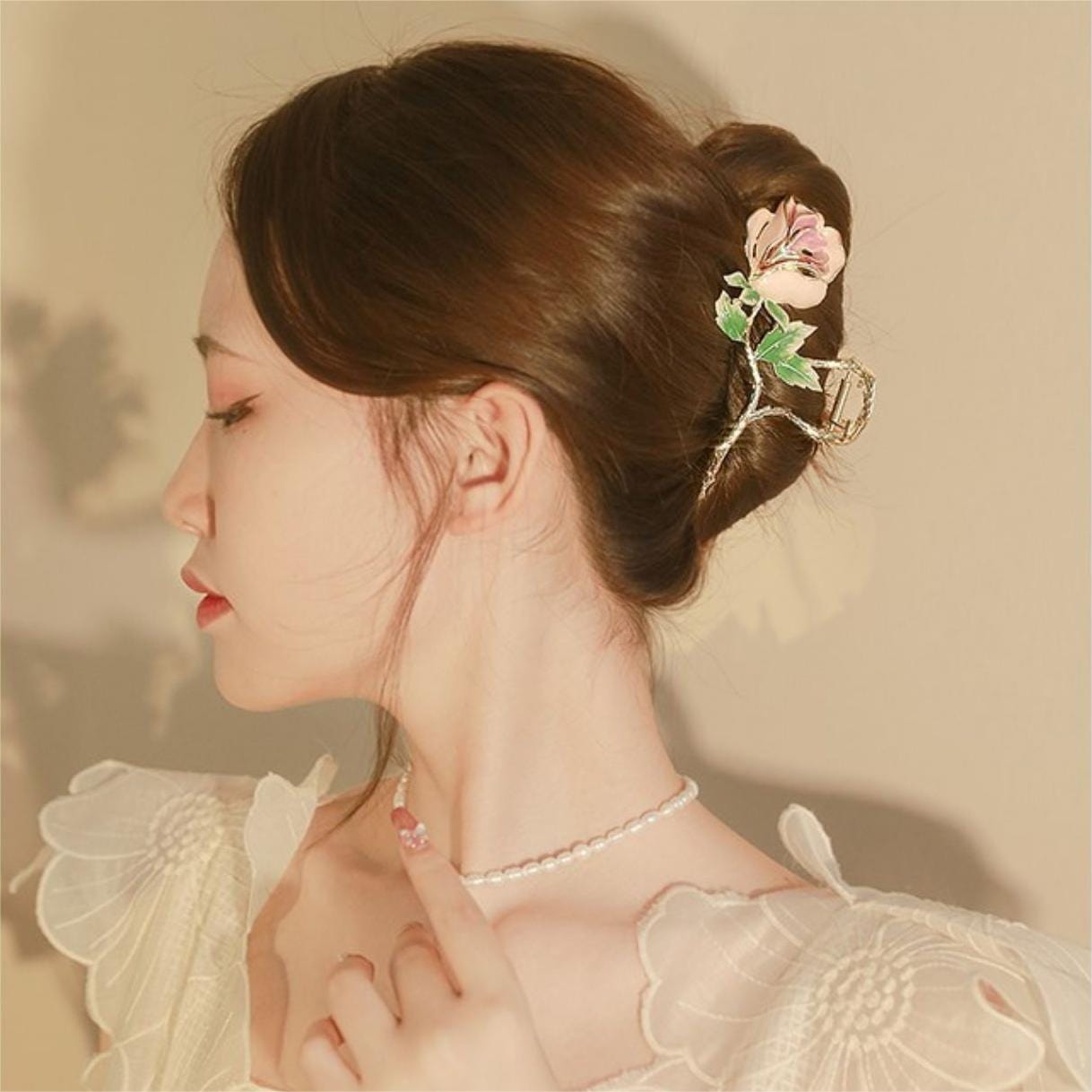 Chic Enamel Pink Rose Chignon Claw Clip Hair Clip - ArtGalleryZen