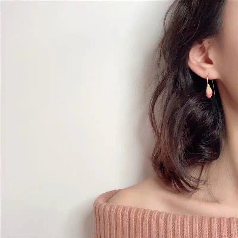 Chic Enamel Pink Tulip Dangle Earrings - ArtGalleryZen