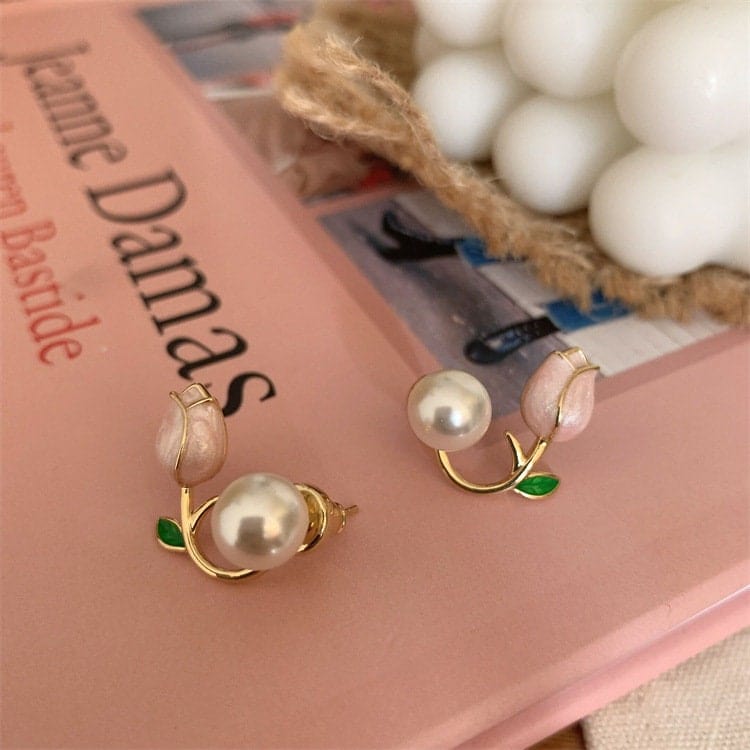 Chic Enamel Tulip Pearl Earrings - ArtGalleryZen