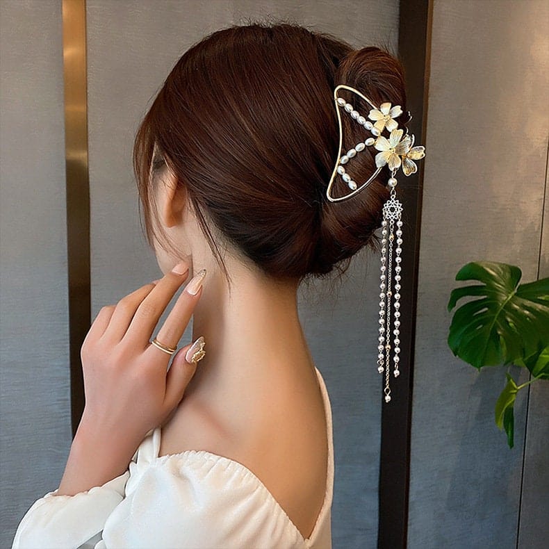Chic Pearl Chain Tassel Butterfly Chignon Claw Clip Hair Clip - ArtGalleryZen