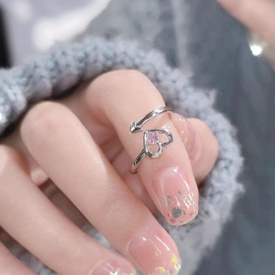 Chic Pink Crystal Devil Heart Ring - ArtGalleryZen