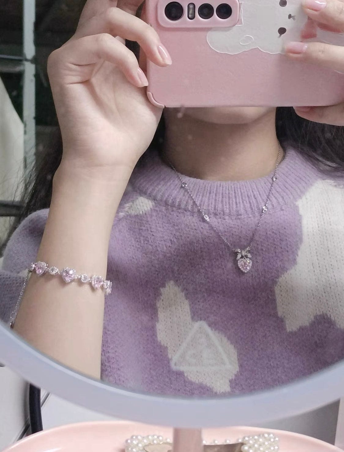 Chic Pink Crystal Heart Bracelet - ArtGalleryZen