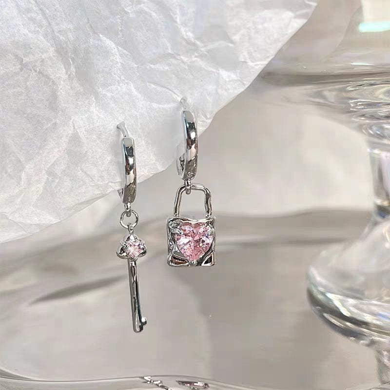Chic Pink Crystal Heart Dangling Key Lock Huggie Hoop Earrings - ArtGalleryZen