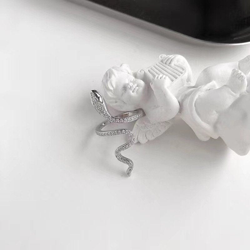 Chic Rhinestone Inlaid Adjustable Snake Statement Ring - ArtGalleryZen