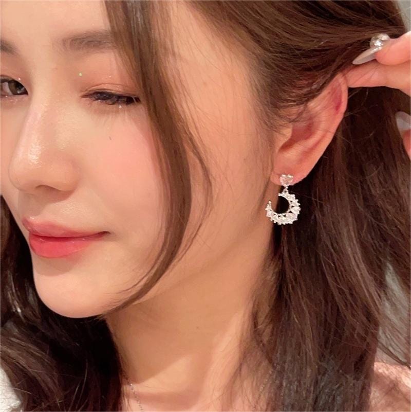 Chic Rhinestone Inlaid Moon Phase Star Heart Dangle Earrings - ArtGalleryZen