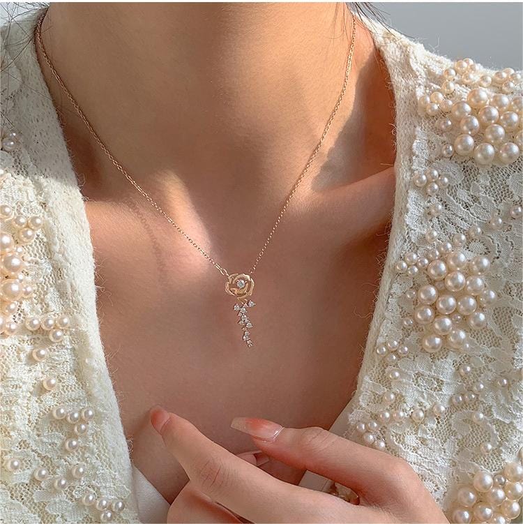 Dainty CZ Inlaid Rose Necklace - ArtGalleryZen