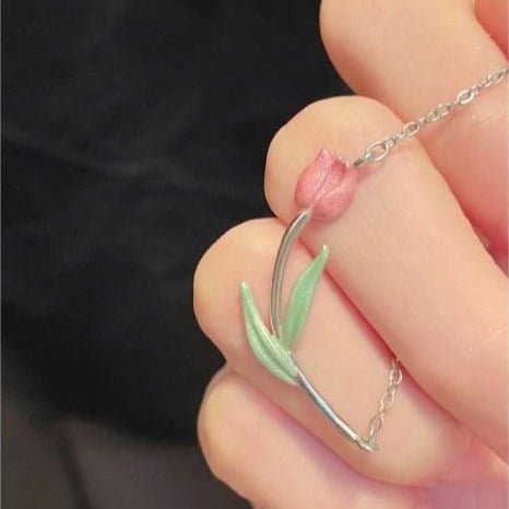 Dainty Handmade Enamel Pink Tulip Chain Necklace - ArtGalleryZen