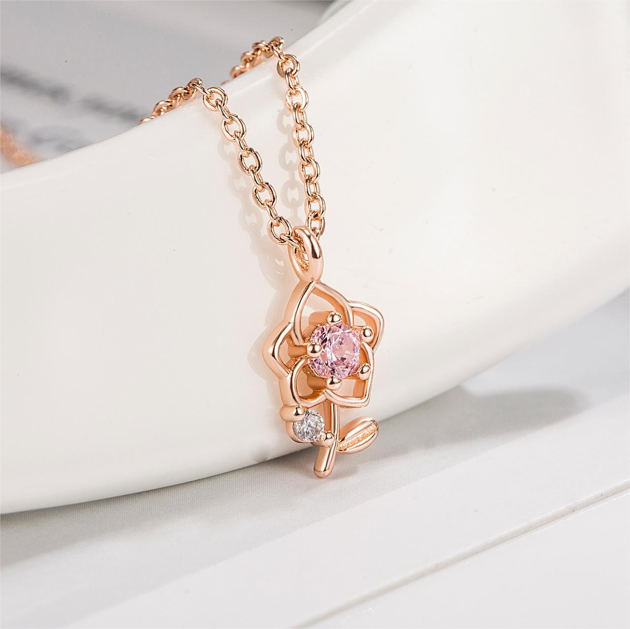 Chic Pink Crystal Heart Bracelet – ArtGalleryZen