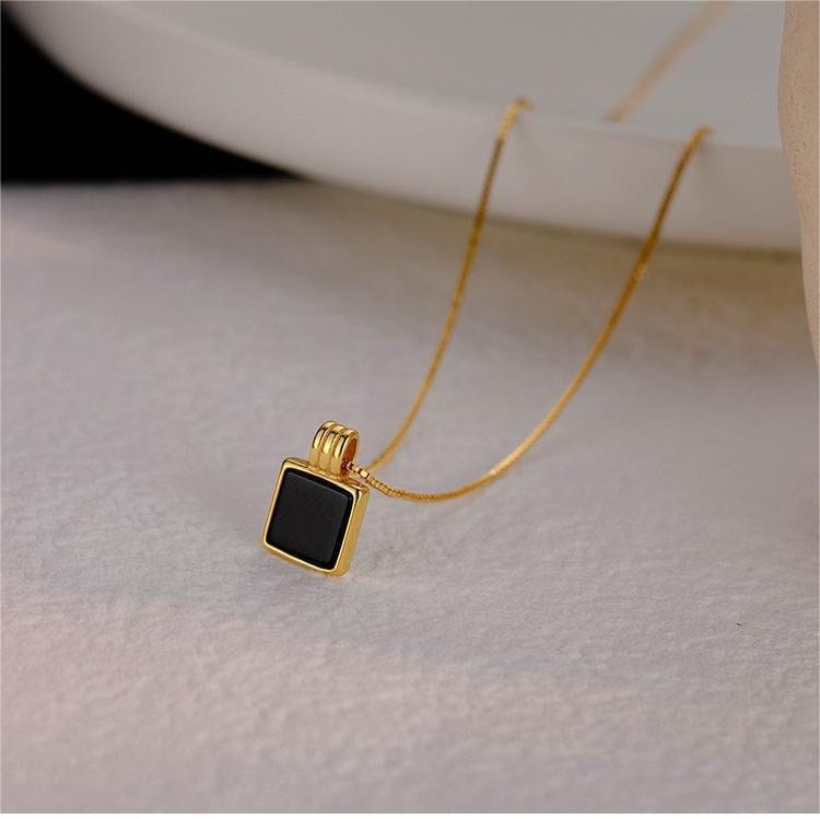 Dainty S925 Sterling Silver Enamel Square Pendant Box Chain Necklace - ArtGalleryZen