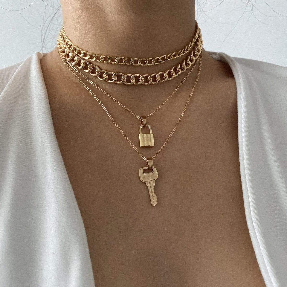 Andelaisi Boho Key Lock Necklaces Chain Padlock Pendant Necklaces Gold Lock  Chain Necklace Chunky Link Chain Necklace Gold Layered Curb Chain